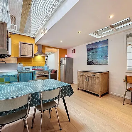 Holiday home Artist's Loft - Close To Paris-metro & Quiet *